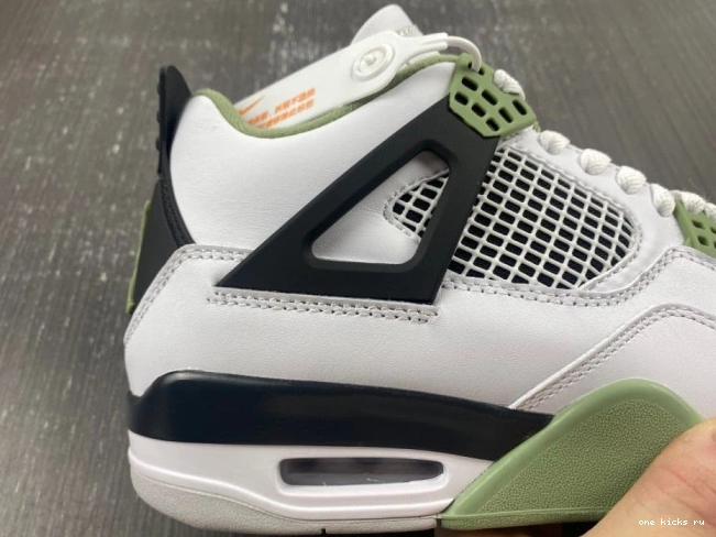 Rep 4 Jordan Seafoam AQ9129-103 Air WMNS 0805